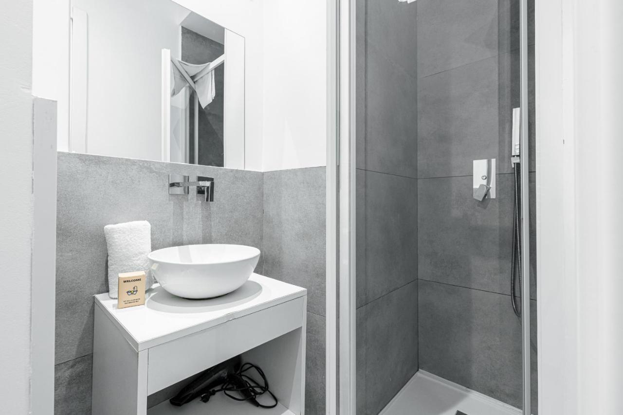 Appartamento Garibaldi Square - Cozy 1 Bdr Old Town Nizza Esterno foto